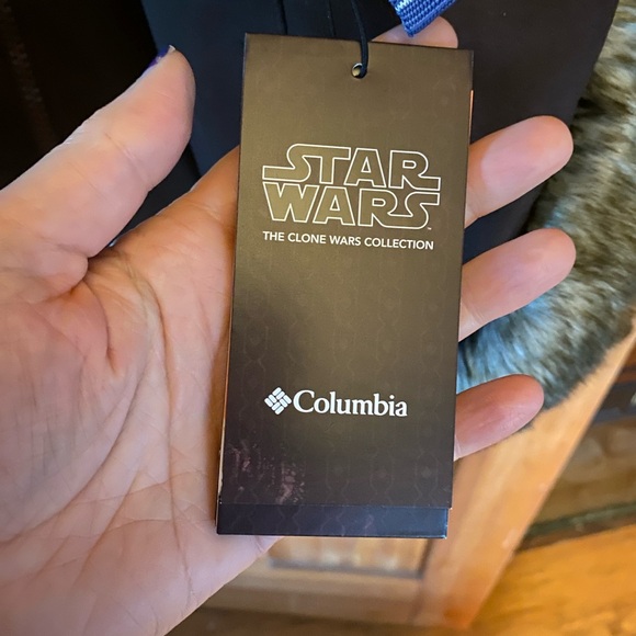 ✨rare✨ Columbia X Star Wars Clone Wars Ahsoka Tano coat brand new w/ tags - Picture 8 of 12